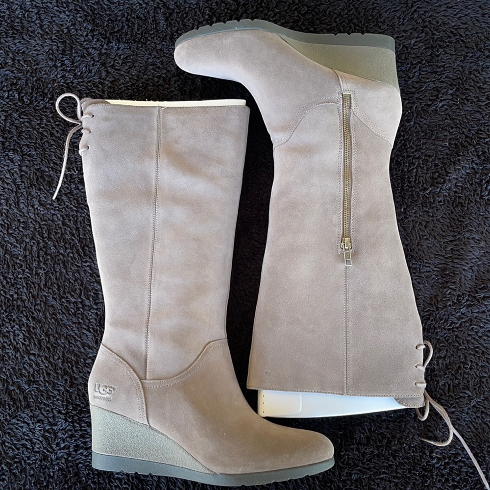 UGG W DAWNA GREY BOOTS